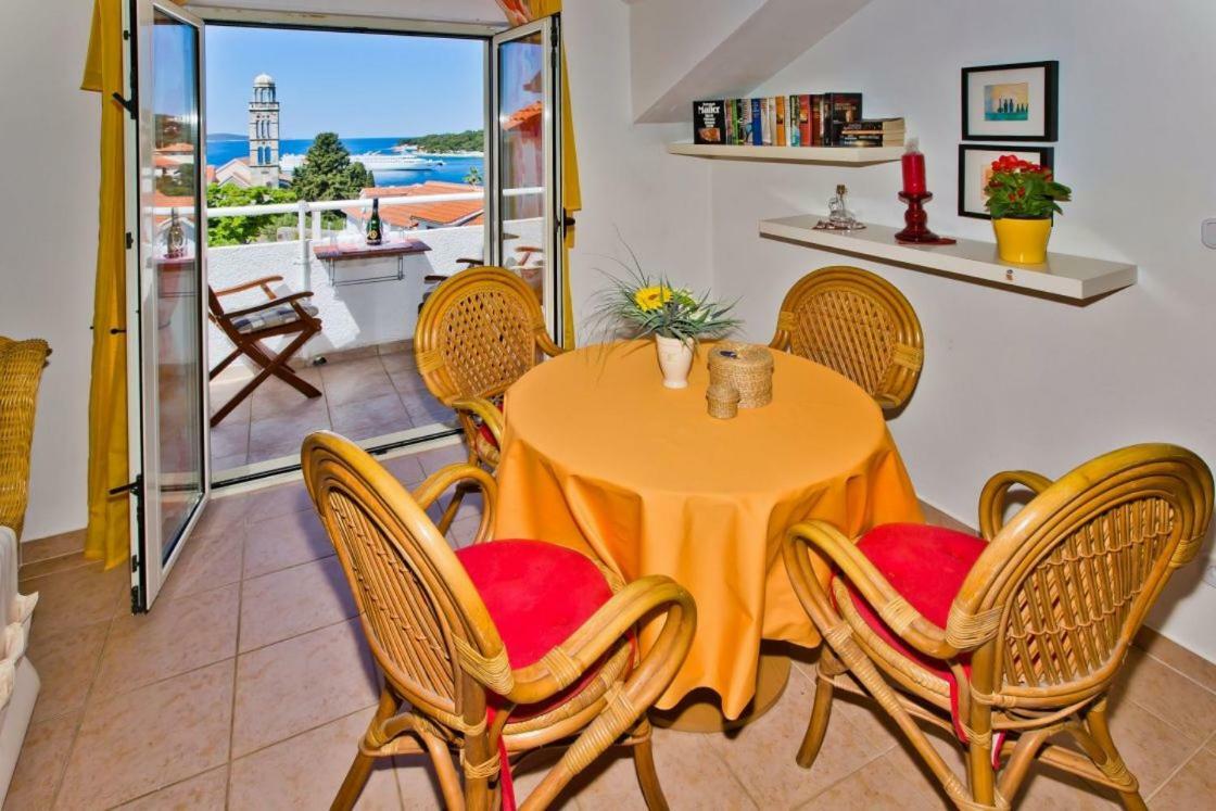 Apartments Jacky Hvar Town Luaran gambar