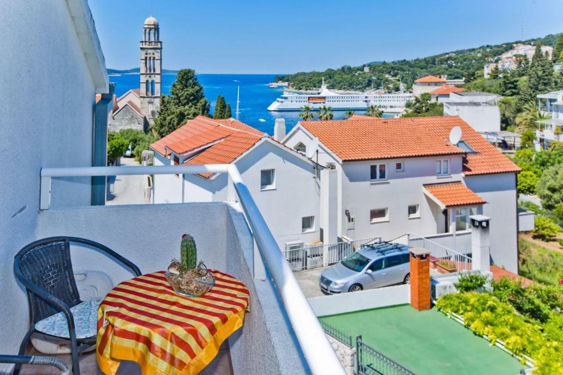Apartments Jacky Hvar Town Luaran gambar