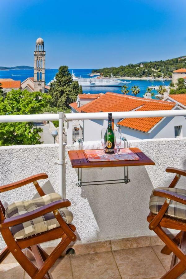 Apartments Jacky Hvar Town Luaran gambar